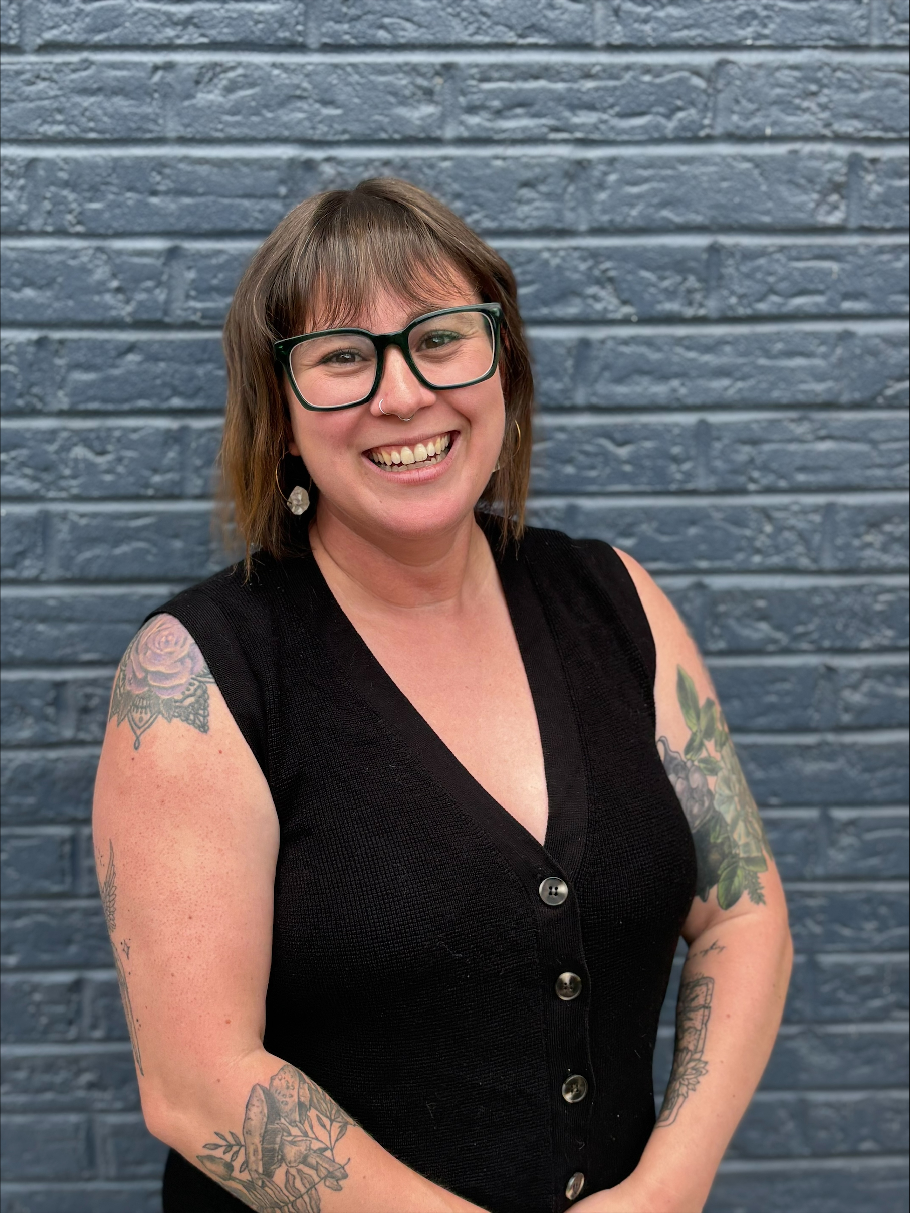 Shannon Arnett headshot
